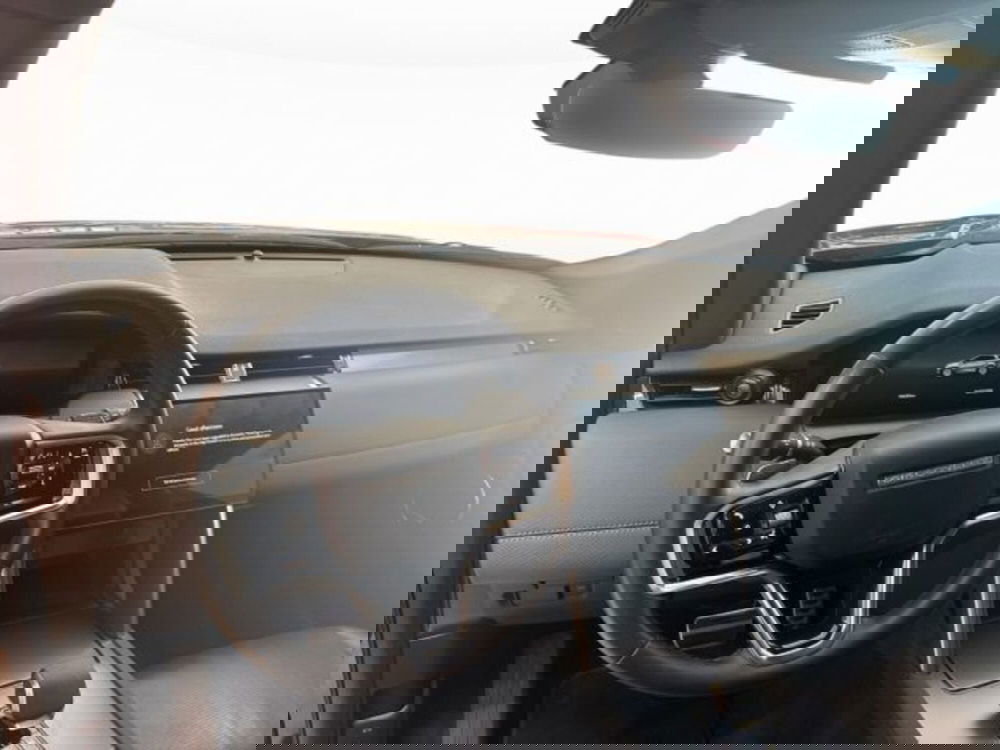 Land Rover Discovery Sport usata a Modena (11)