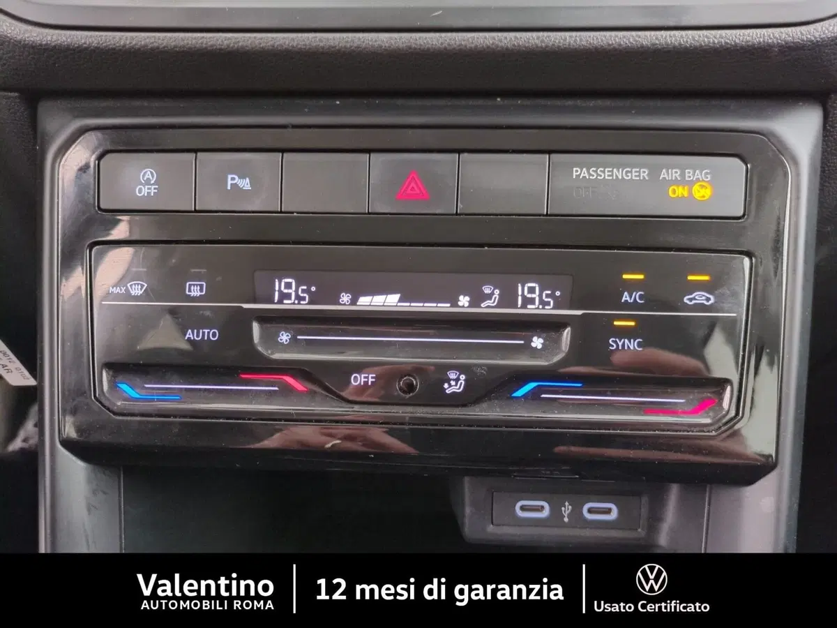 Volkswagen T-Cross usata a Roma (17)