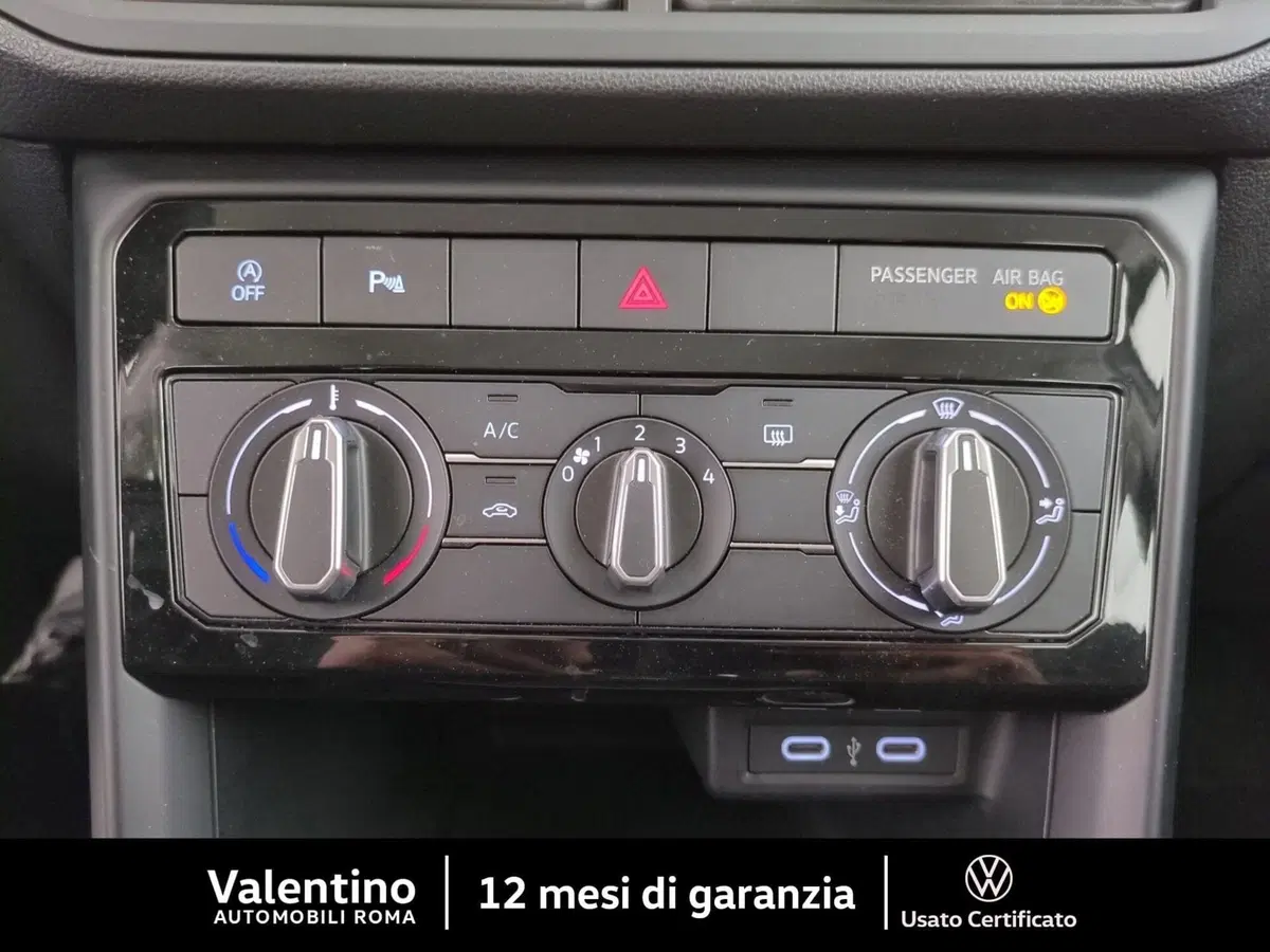 Volkswagen T-Cross usata a Roma (17)