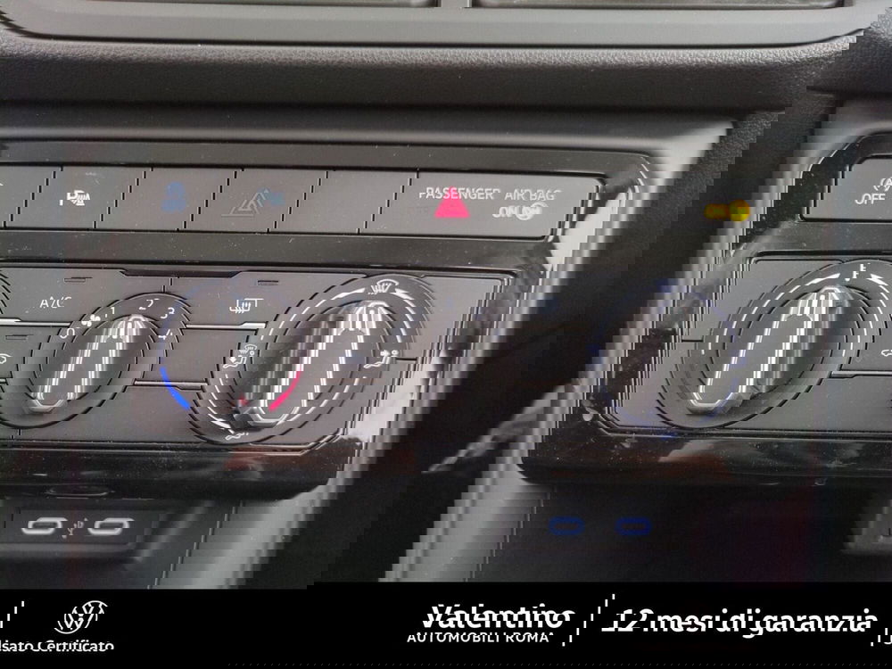 Volkswagen T-Cross usata a Roma (17)