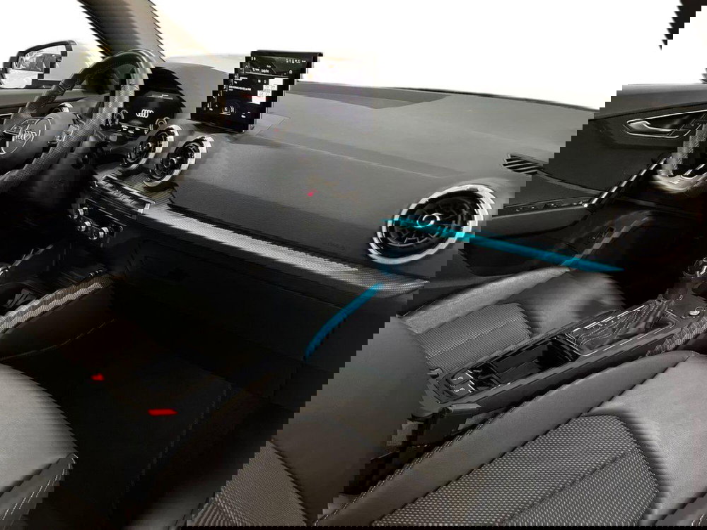 Audi Q2 usata a Taranto (9)