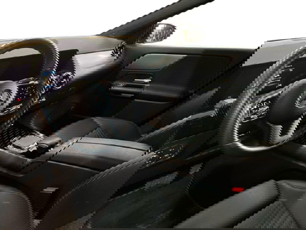 Mercedes-Benz GLA SUV usata a Taranto (10)