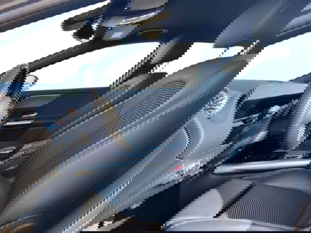 Mercedes-Benz GLA SUV usata a Matera (10)