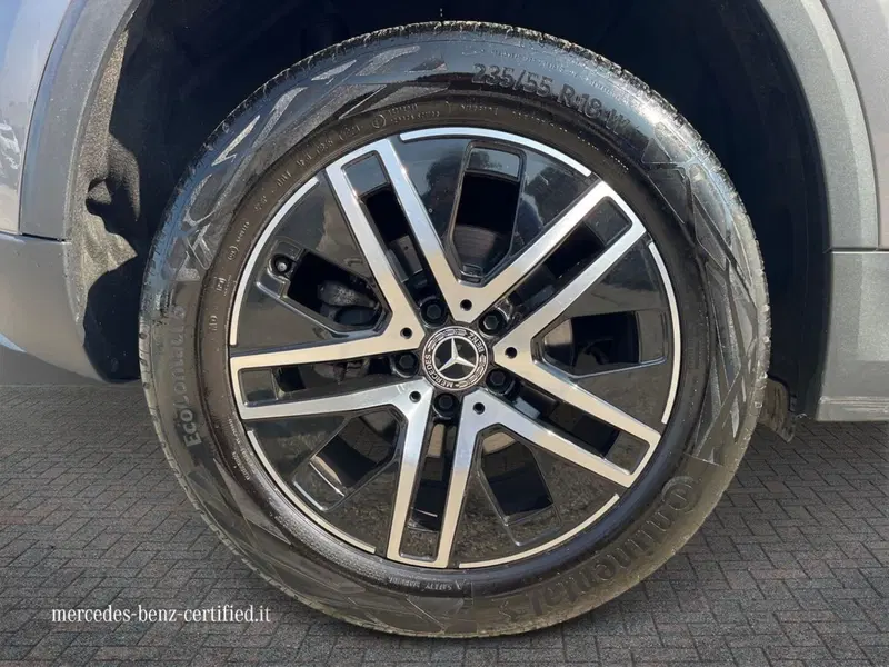 Mercedes-Benz GLA SUV usata a Matera (17)