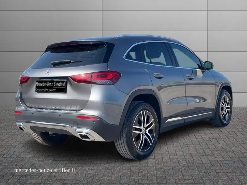 Mercedes-Benz GLA SUV usata a Matera (2)