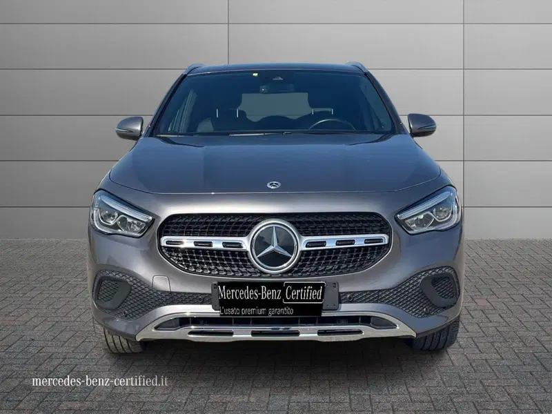 Mercedes-Benz GLA SUV usata a Matera (3)