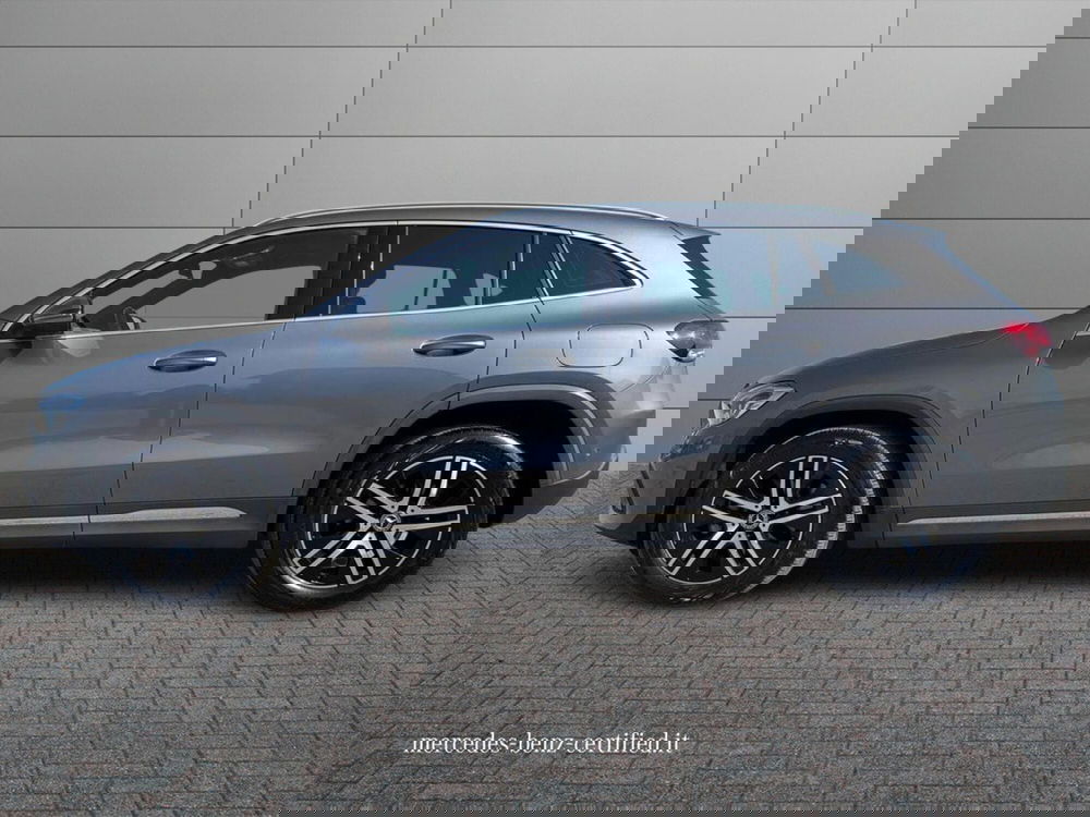 Mercedes-Benz GLA SUV usata a Matera (6)