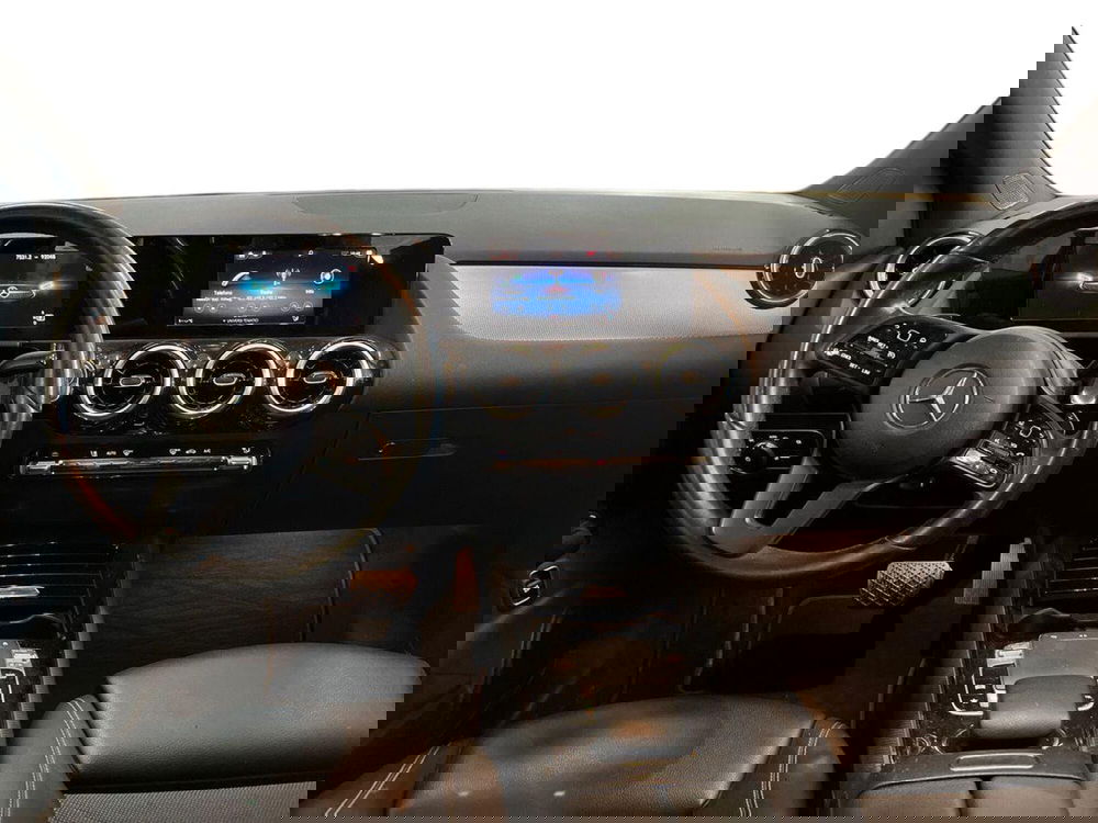 Mercedes-Benz Classe B usata a Bari (8)