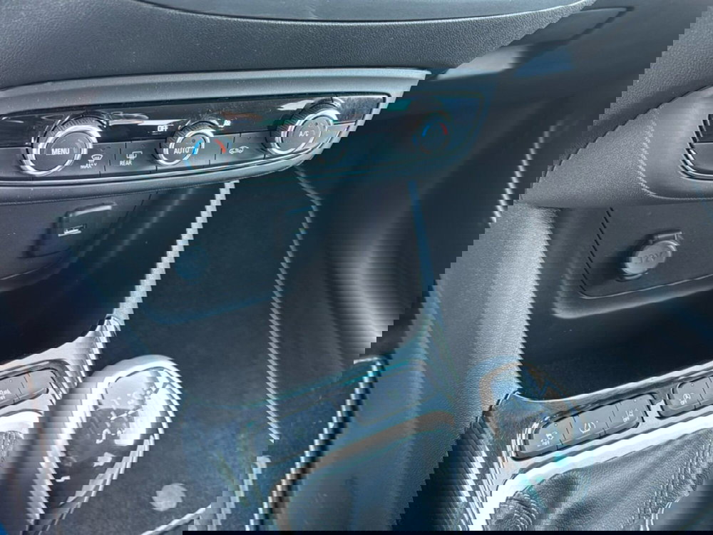 Opel Crossland usata a Ferrara (14)