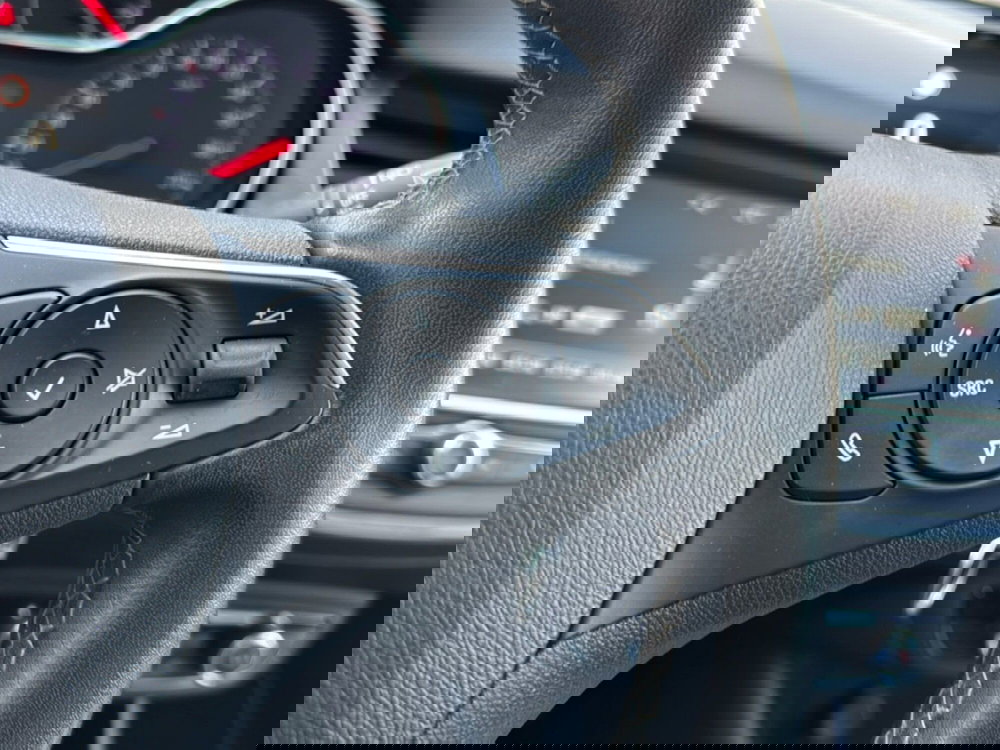 Opel Crossland usata a Ferrara (18)