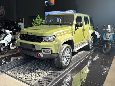 ICH-X K2 K2 2.0 turbo diesel 4x4 162cv auto nuova a Pescara