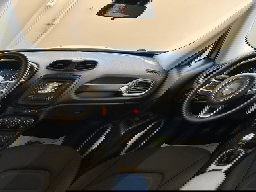 Jeep Renegade usata a Bari (17)