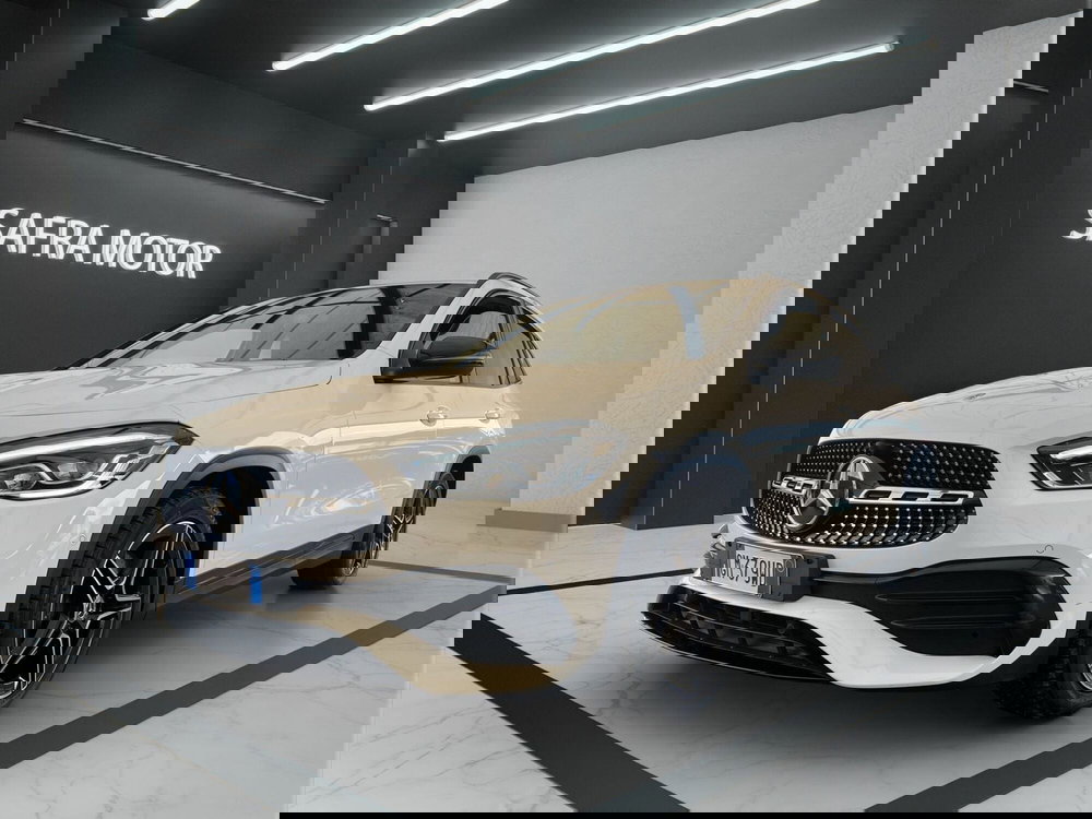 Mercedes-Benz GLA SUV usata a Cosenza