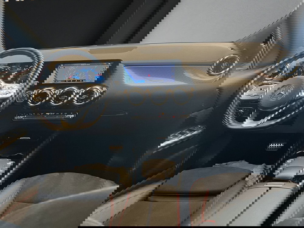 Mercedes-Benz GLA SUV usata a Cosenza (14)