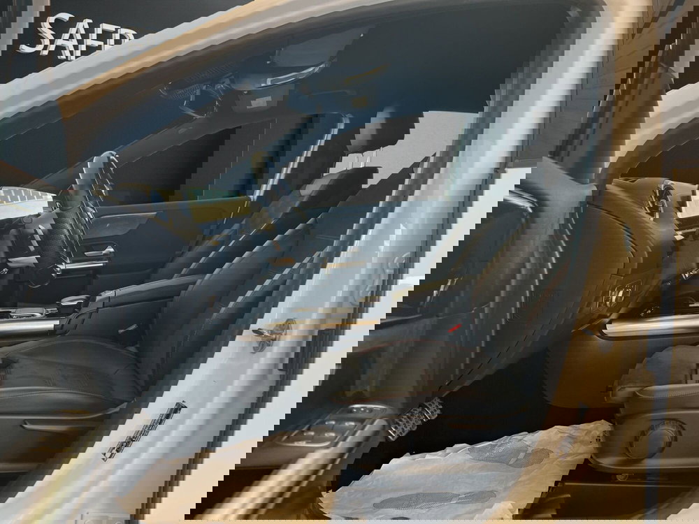 Mercedes-Benz GLA SUV usata a Cosenza (9)