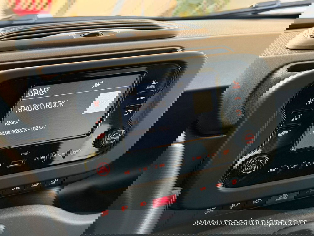 Fiat Panda Cross usata a Milano (13)