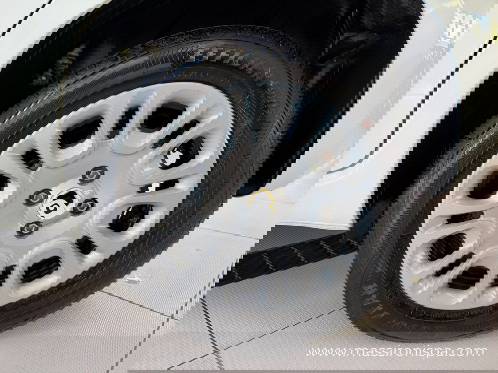 Fiat Panda Cross usata a Milano (17)