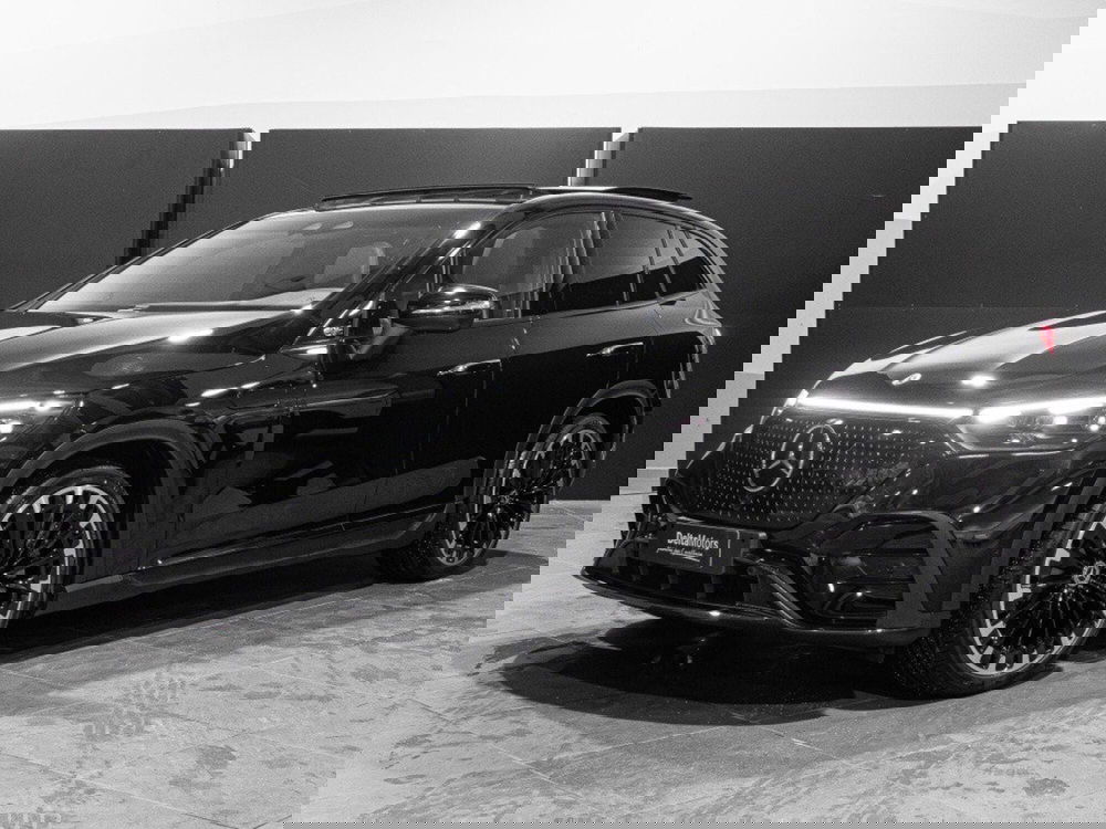 Mercedes-Benz EQE SUV nuova a Ancona