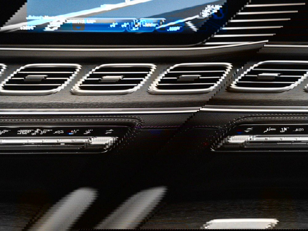 Mercedes-Benz GLE Coupé nuova a Macerata (20)