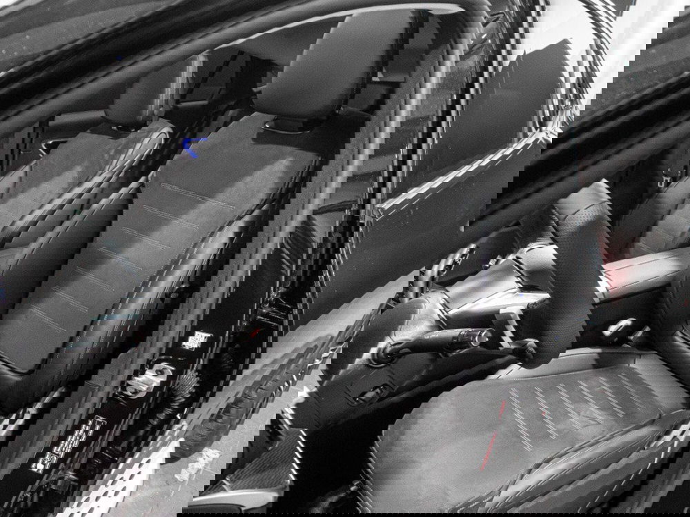 Mercedes-Benz GLC Coupé nuova a Ancona (13)