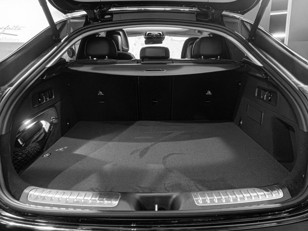 Mercedes-Benz GLC Coupé nuova a Ancona (8)