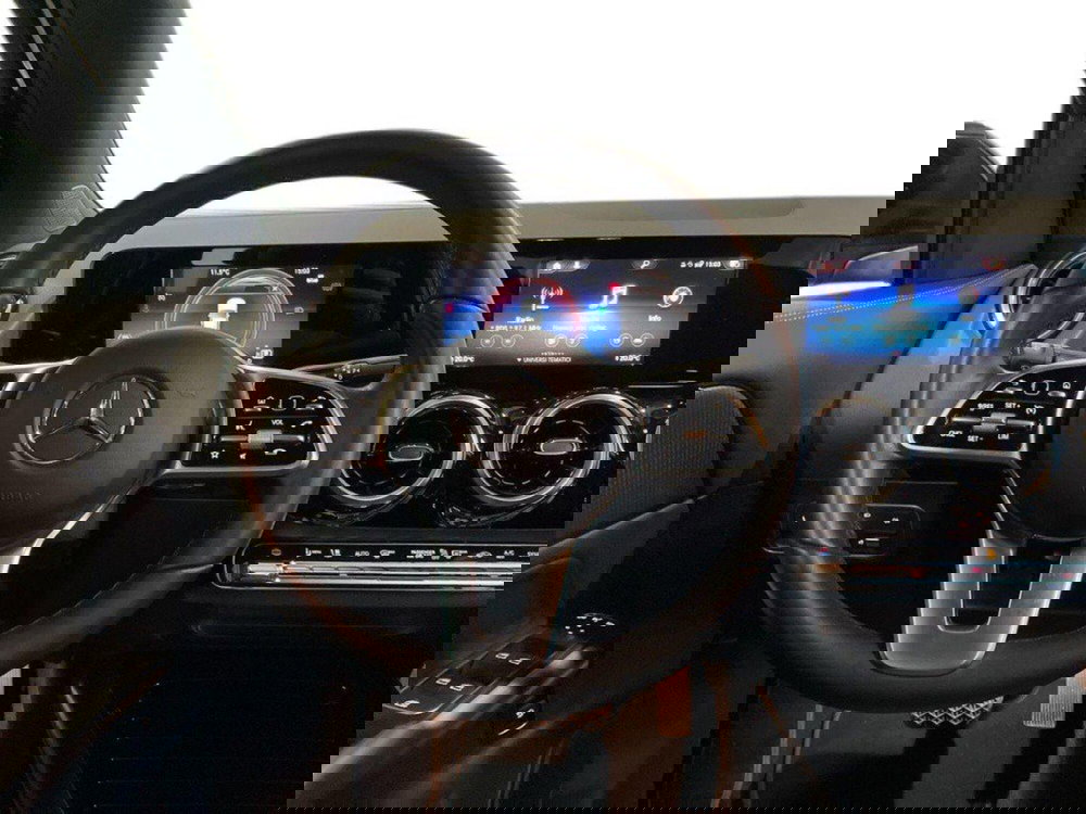 Mercedes-Benz GLA SUV usata a Ancona (11)