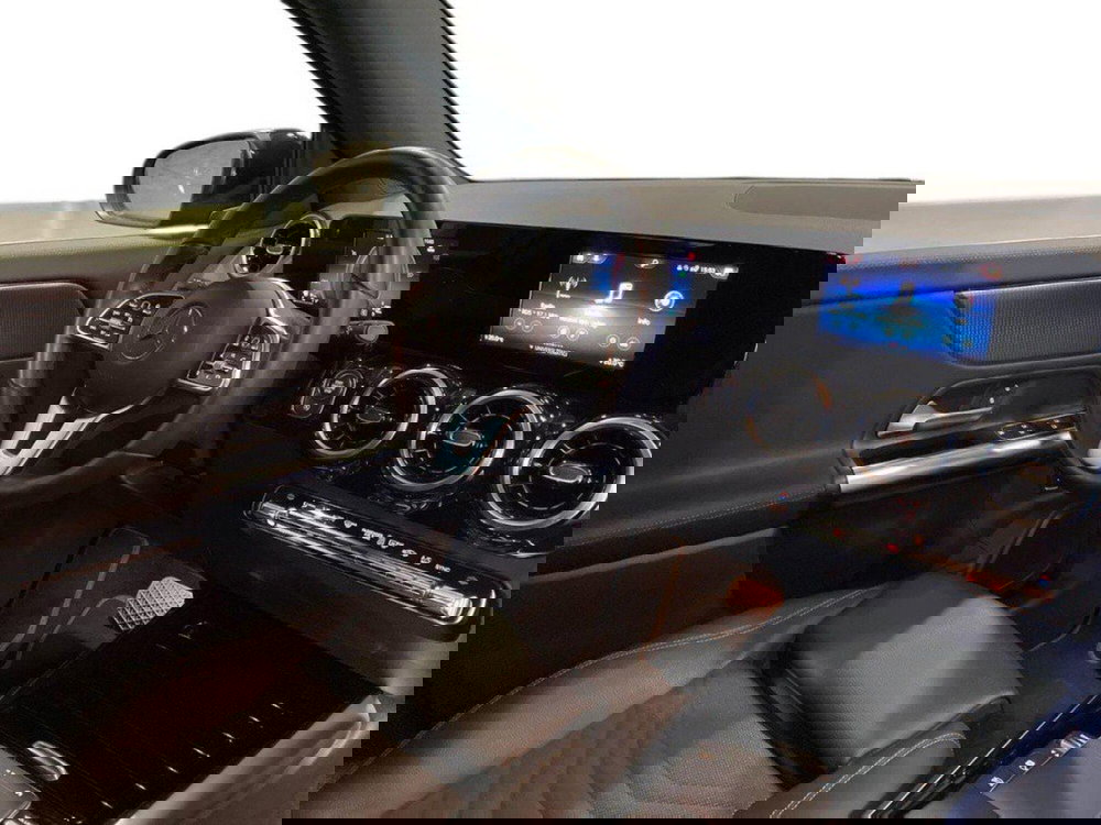 Mercedes-Benz GLA SUV usata a Ancona (12)