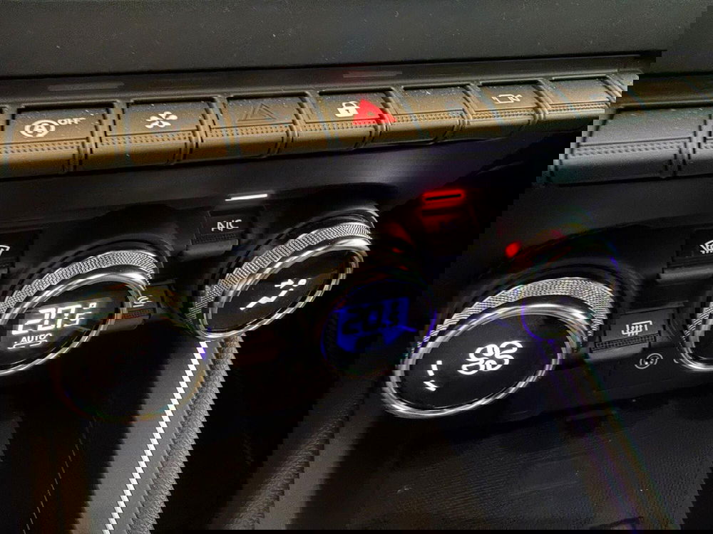 Renault Clio nuova a Brescia (15)