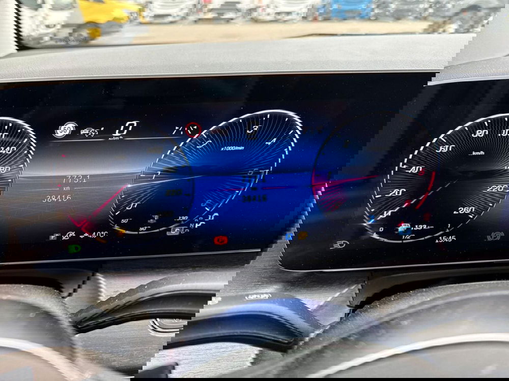 Mercedes-Benz Classe V usata a Milano (13)