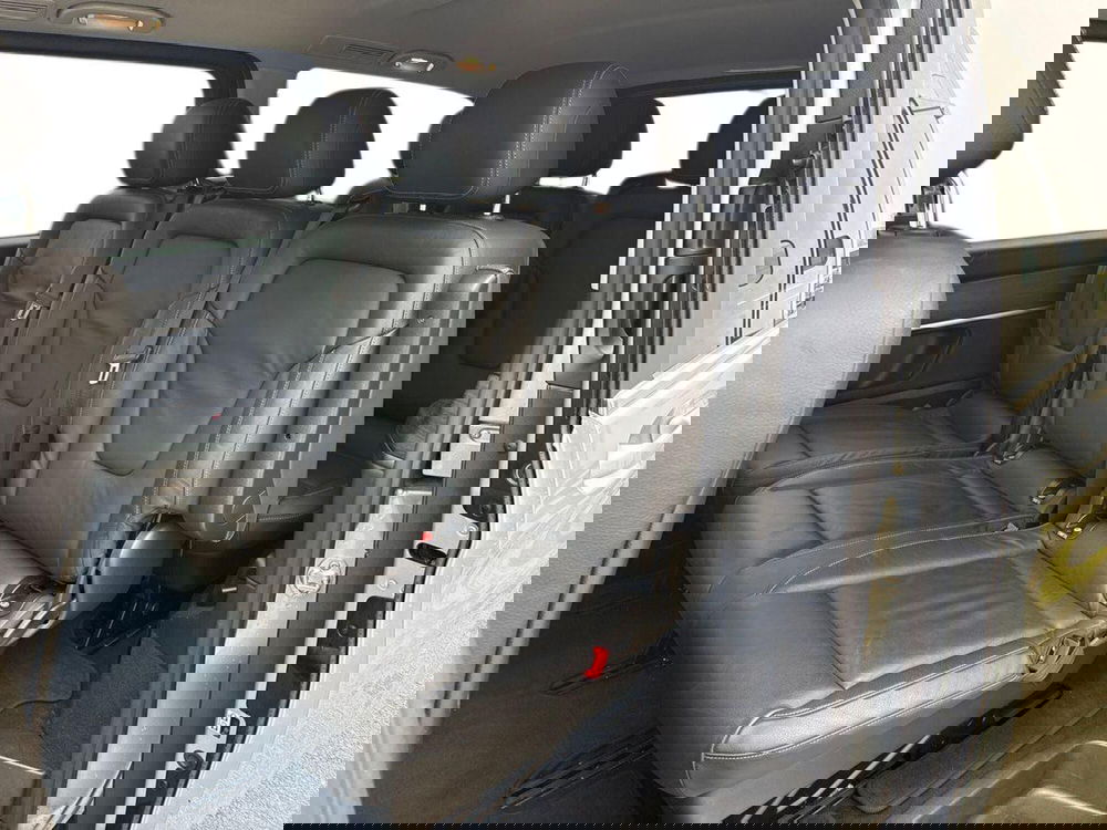 Mercedes-Benz Classe V usata a Milano (16)