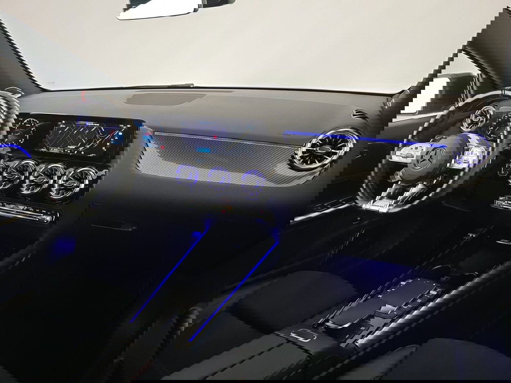 Mercedes-Benz GLA SUV usata a Alessandria (12)