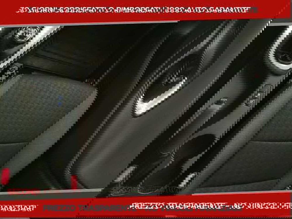 Toyota Yaris usata a Chieti (18)