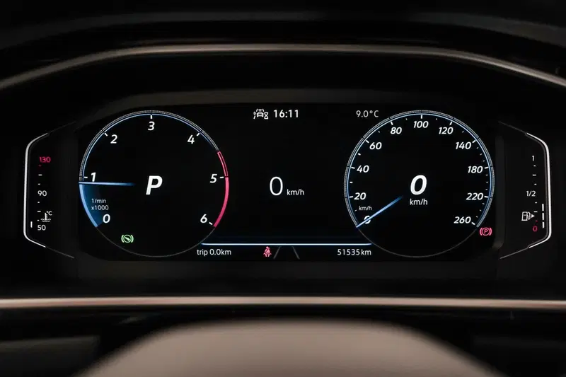 Volkswagen T-Roc usata a Varese (10)