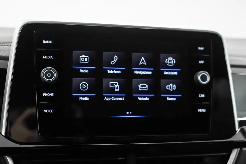 Volkswagen T-Roc usata a Varese (15)