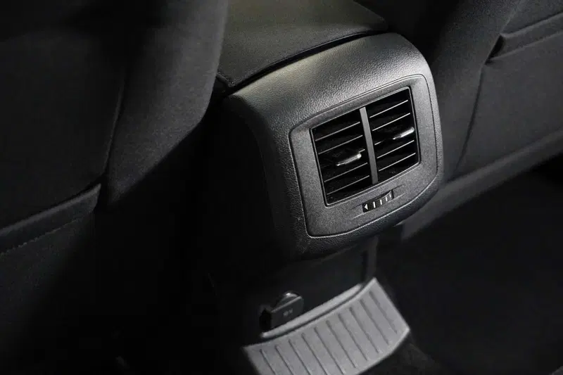 Volkswagen T-Roc usata a Varese (20)