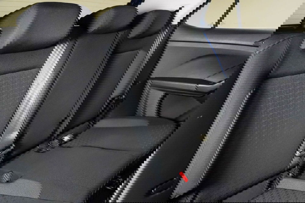 Volkswagen T-Cross usata a Varese (12)