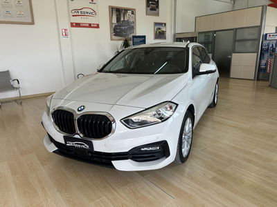 BMW Serie 1 116d Business Advantage del 2022 usata a Bari