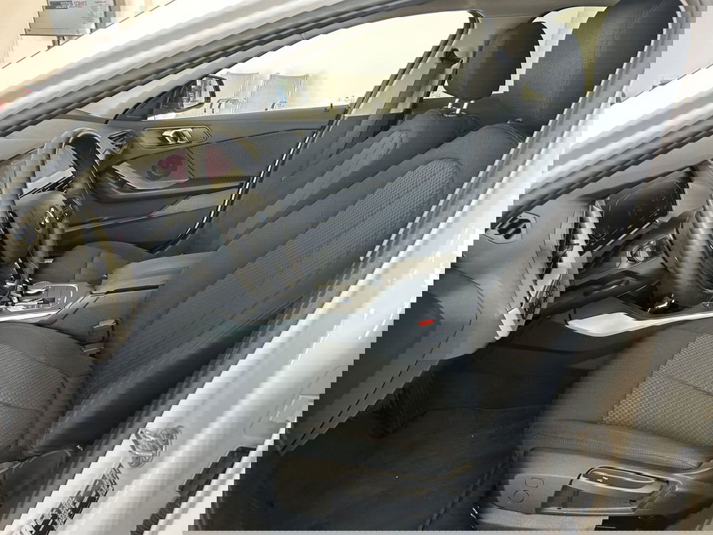 BMW Serie 1 usata a Bari (11)