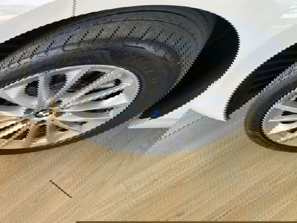 BMW Serie 1 usata a Bari (9)