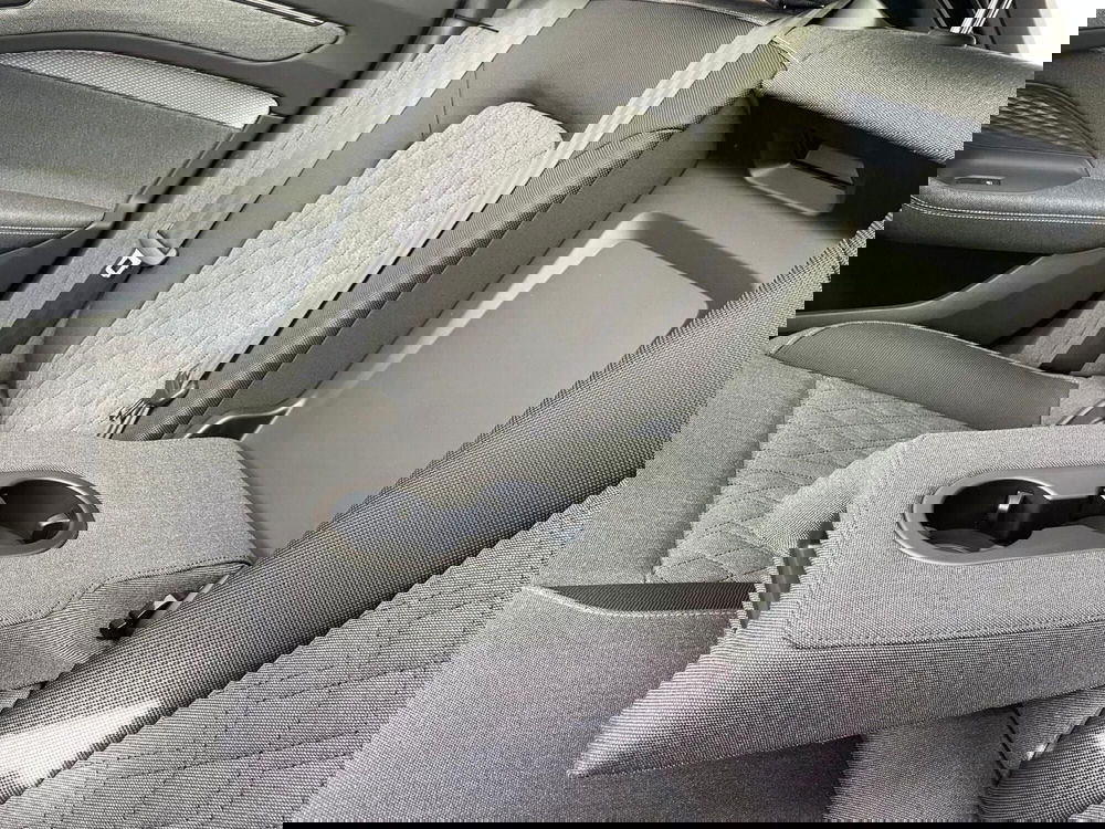 Audi A6 Avant nuova a Taranto (9)