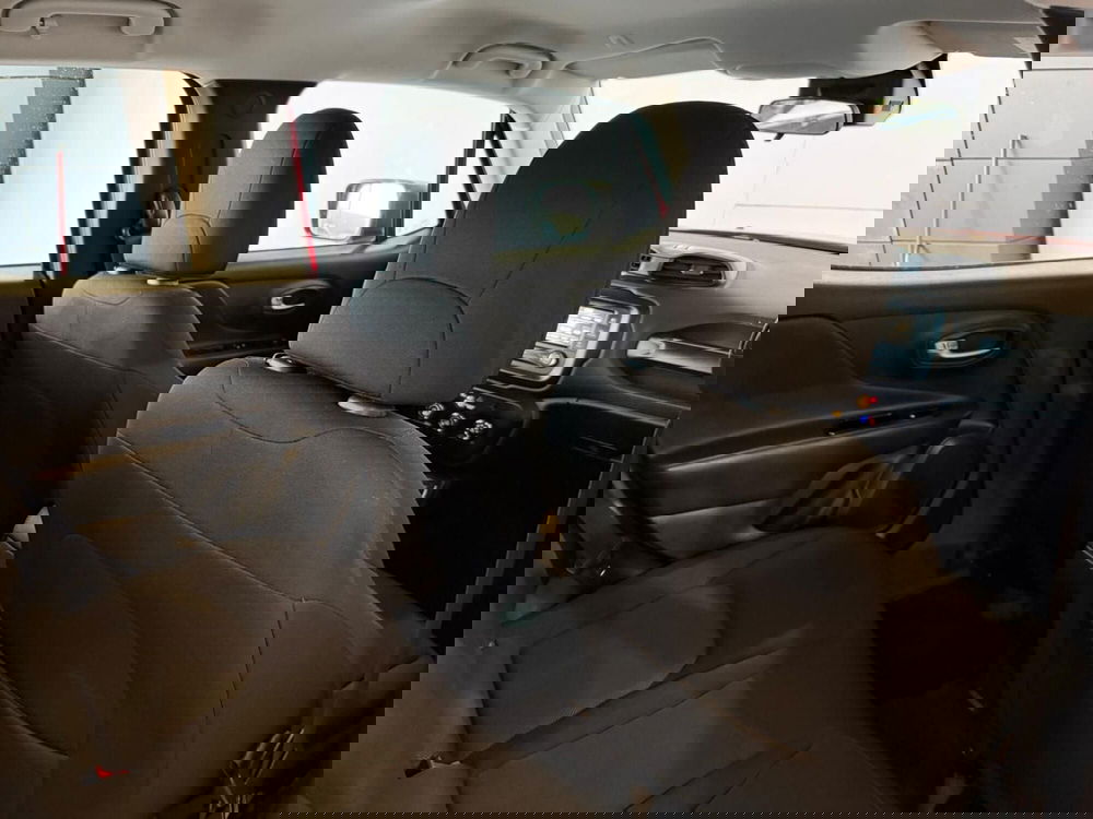 Jeep Renegade usata a Monza e Brianza (14)