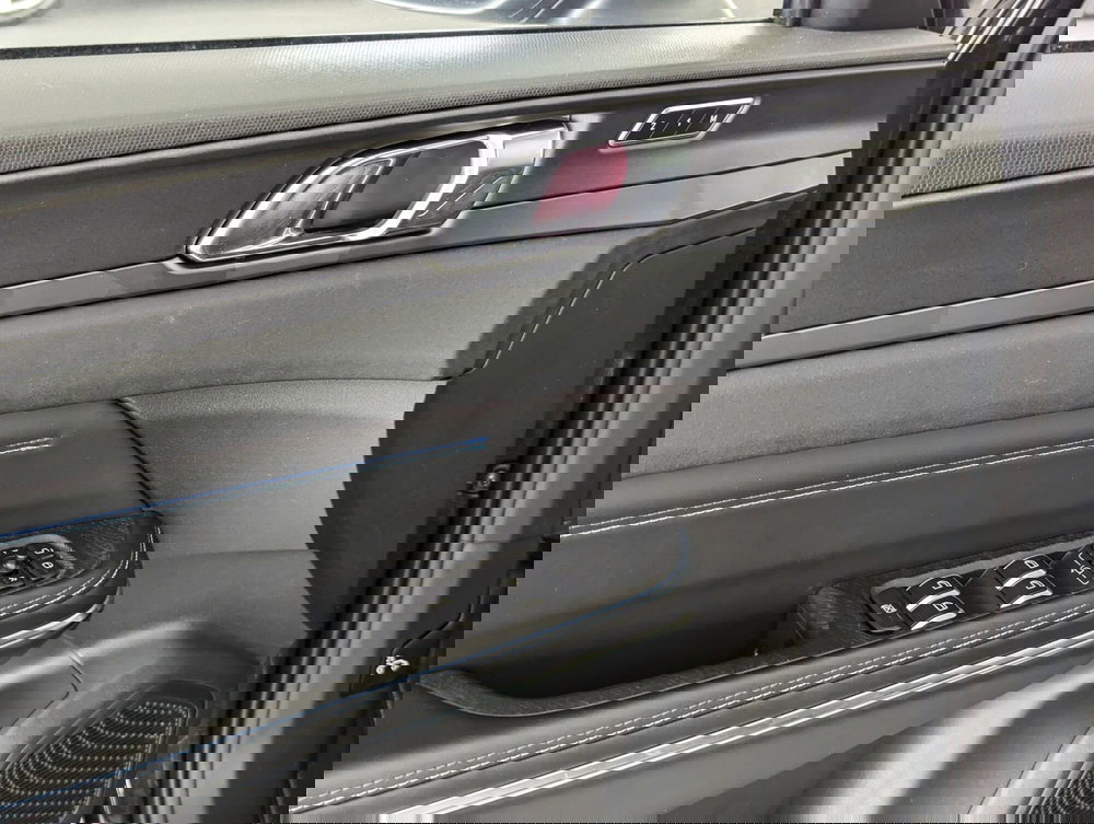 Lynk & Co 01 usata a Pescara (9)