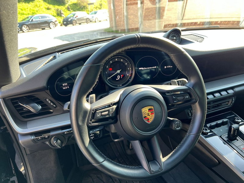 Porsche 911 Coupé usata a Salerno (17)