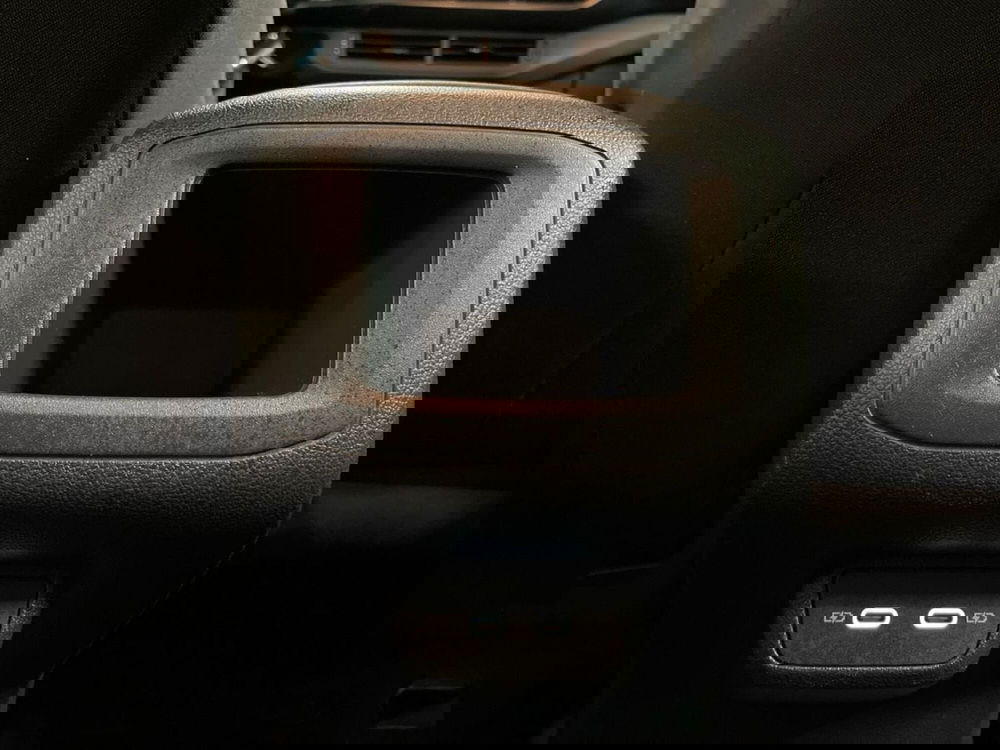 Volkswagen T-Cross usata a Prato (16)