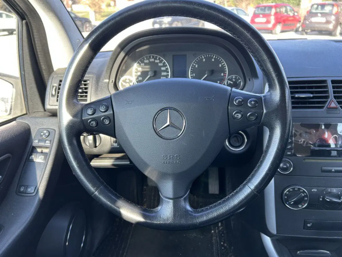 Mercedes-Benz Classe A usata a Cuneo (7)