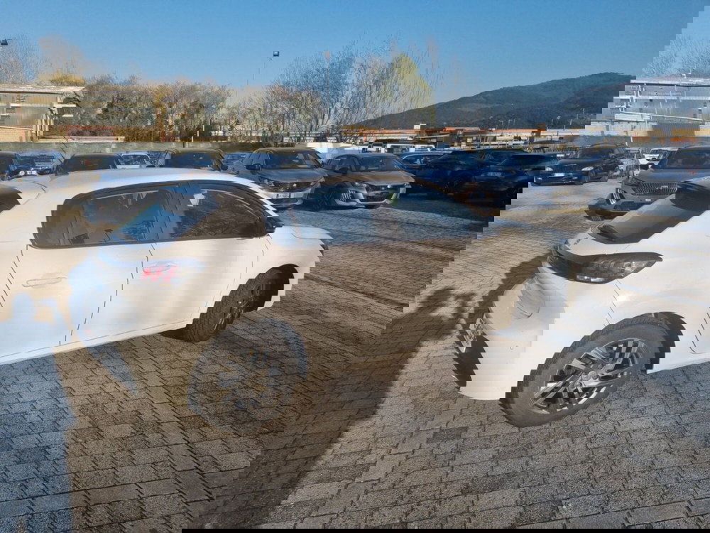 Peugeot 208 usata a Lucca (3)