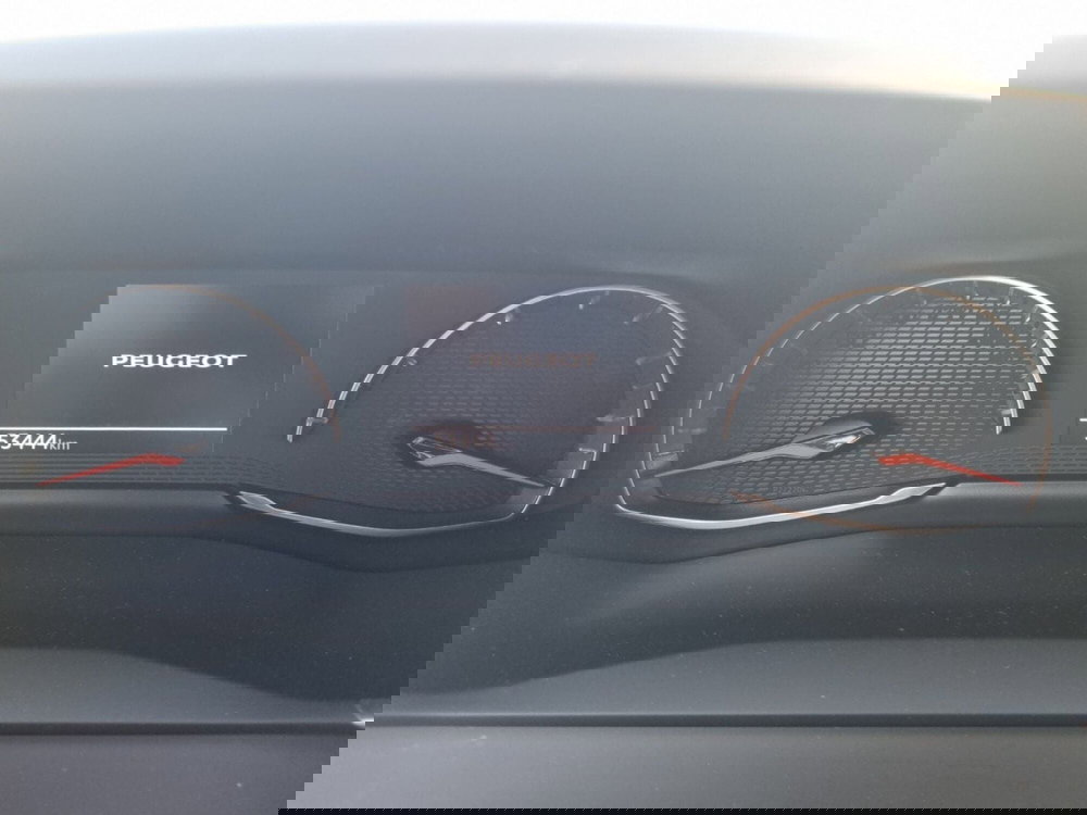 Peugeot 208 usata a Lucca (8)