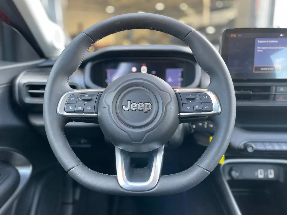 Jeep Avenger usata a Ancona (11)