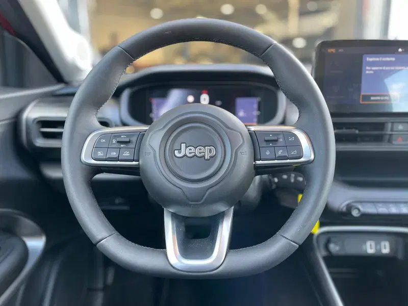 Jeep Avenger usata a Ancona (11)