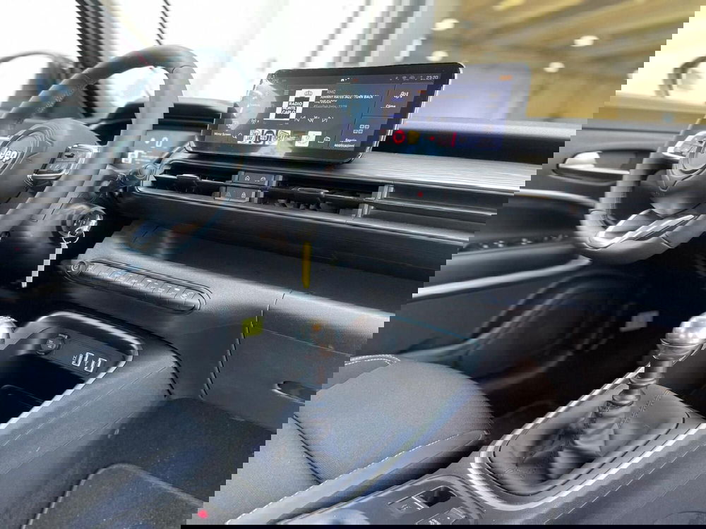 Jeep Avenger usata a Ancona (15)